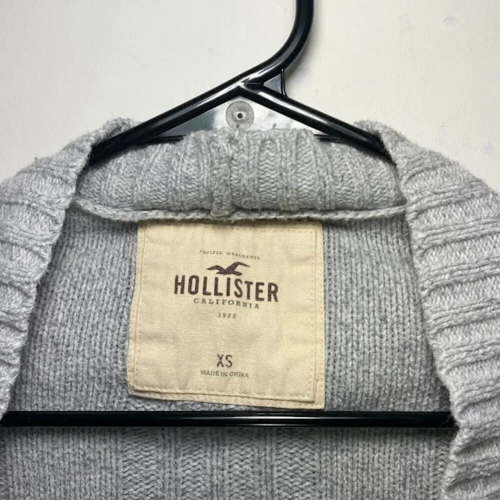 Hollister Grey Cable Knit Waterfall Cardigan Sweater